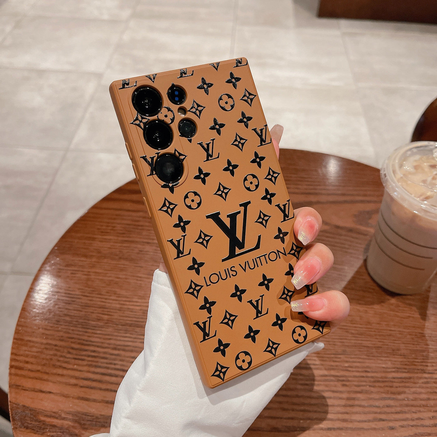 Premium Galaxy s25 LV Case